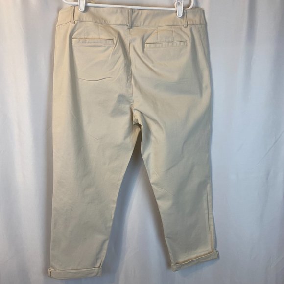 LOFT Outlet - Girlfriend Chinos Pants, Size 16. - Picture 2 of 5